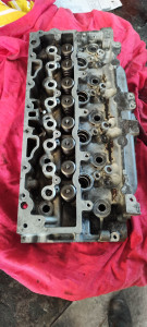 Photo de galerie - Remise en état avec rodage soupapes culasse Citroën C4 