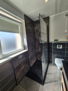 Photo de galerie - Remplacement d'une baignoire par une douche