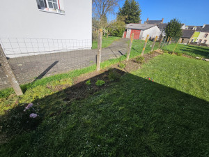 Photo de galerie - Désherbage manuel 