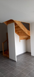 Photo de galerie - Gouttelettes écrasé et azur pour escalier 