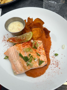 Photo de galerie - Serveur - Maître d'hôtel