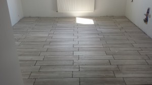 Photo de galerie - Pose d'un carrelage sol 