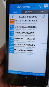Photo de galerie - Bonjour je suis aide soixante je cherche le travail pour aide domicile  