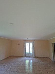 Photo de galerie - Peinture plafond suite infiltration d'eau 