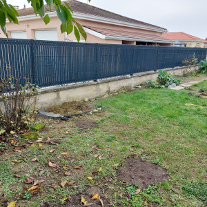 Photo de galerie - Barrière grillage rigide 