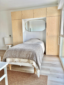 Photo de galerie - Montage meuble - suspension meuble +miroir