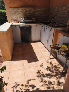 Photo de galerie - Nettoyage d'un cuisine extérieure 