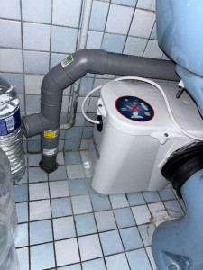 Photo de galerie - Remplacement broyeur wc. APRÈS 
