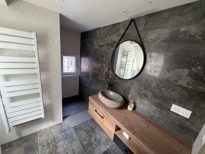 Photo de galerie - Une salle de bain rénovée à neuf