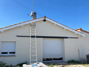 Photo de galerie - Bandeaux pvc poser 