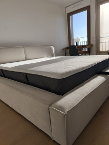 Photo de galerie - Lit king size 