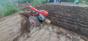 Photo de galerie - Motoculteur iseki kc4f