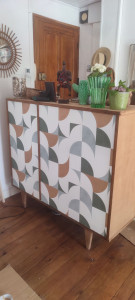 Photo de galerie - Rénovation d'un meuble avec tapisserie APRES