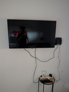 Photo de galerie - Montage support tv placo 