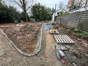 Photo de galerie - Je pose des bordure et bordurette 