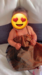 Photo de galerie - Petite robe fait main 