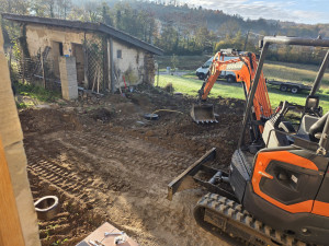Photo de galerie - Pose de 
fosse toutes eaux,terrassement