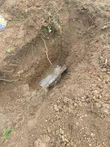 Photo de galerie - Recherche de fuite avec mini pelle 