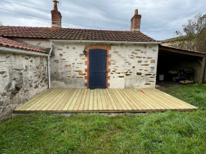 Photo de galerie - Pose de terrasse, en bois sur dalle et terre