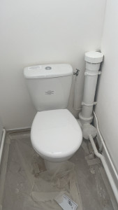 Photo de galerie - Installation de toilettes 