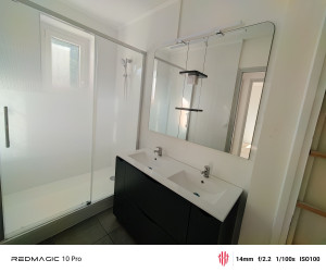 Photo de galerie - Rénovation complète de la salle de bain pour notre cliente Isabelle. ville Ramonville 