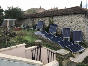 Photo de galerie - Installation photovoltaïque au sol (3kW) validée par le CoNSUEl