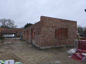 Photo de galerie - Réalisation maconnerie brique de façade 