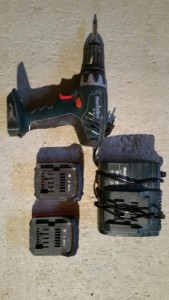 Photo de galerie - avec deux batterie et chargeur rapide