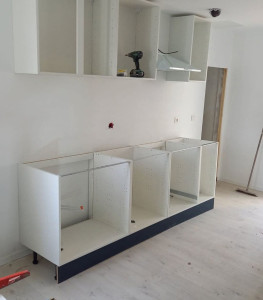 Photo de galerie - Montage cuisine.