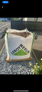 Photo de galerie - Du sable à rembler pour un espace dédié 