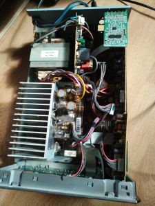 Photo de galerie - Dépannage ampli tuner yamaha