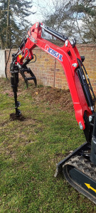 Photo de galerie - Mini pelle 1 t 2 équipé pour vous facilitez les tâches manuelle 