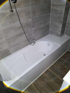 Photo de galerie - Installation baignoire 