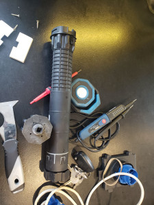 Photo de galerie - Bricolage et multi services