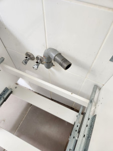 Photo de galerie - Montage meuble et fixation lavabo 