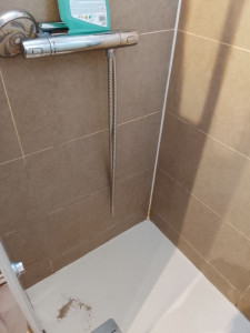 Photo de galerie - Bricolage et multi services