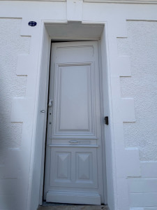 Photo de galerie - Rénovation d’une belle porte d’entrée
