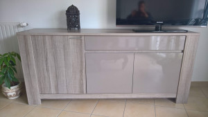Photo de galerie - Buffet de salon