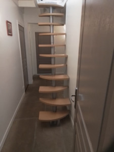 Photo de galerie - Pose d'un escalier 