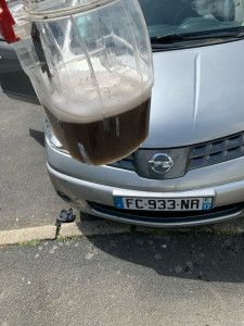Photo de galerie - Cuve après un shampoignage des siège 
