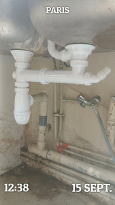 Photo de galerie - Changement siphon double bac 