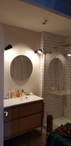 Photo de galerie - Montage est installation meuble & miroir sdb