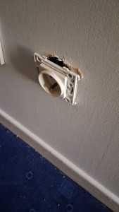 Photo de galerie - Entretien des prises (AVANT)