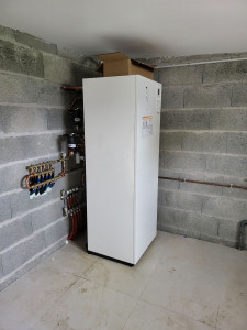 Photo de galerie - Chaufferie pompe à chaleur air eau