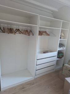 Photo de galerie - Demontage et remontage dressing IKEA avec tiroirs 