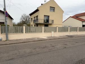 Photo de galerie - Pose d’une clôture , portail coulissant, portillon 