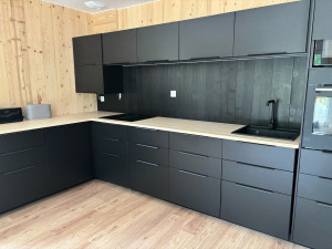 Photo de galerie - Bricolage et multi services