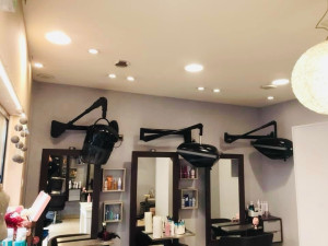 Photo de galerie - Installation des spots et LED 