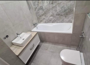 Photo de galerie - Carrelage salle de bain et pose sanitaires