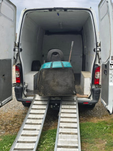 Photo de galerie - Aujourd’hui, transport et la récupération de 2 tracteurs tondeuse !!
Chargement sécurisé, matériel pris en charge avec soin et livré dans les meilleures conditions 